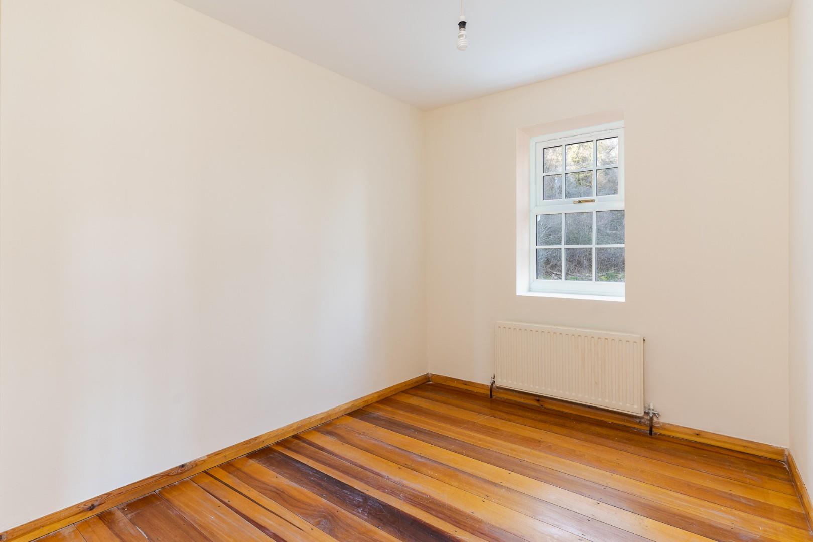 Ty Isaf, Main Road, Gwaelod-Y-Garth, Cardiff, CF15 9HJ